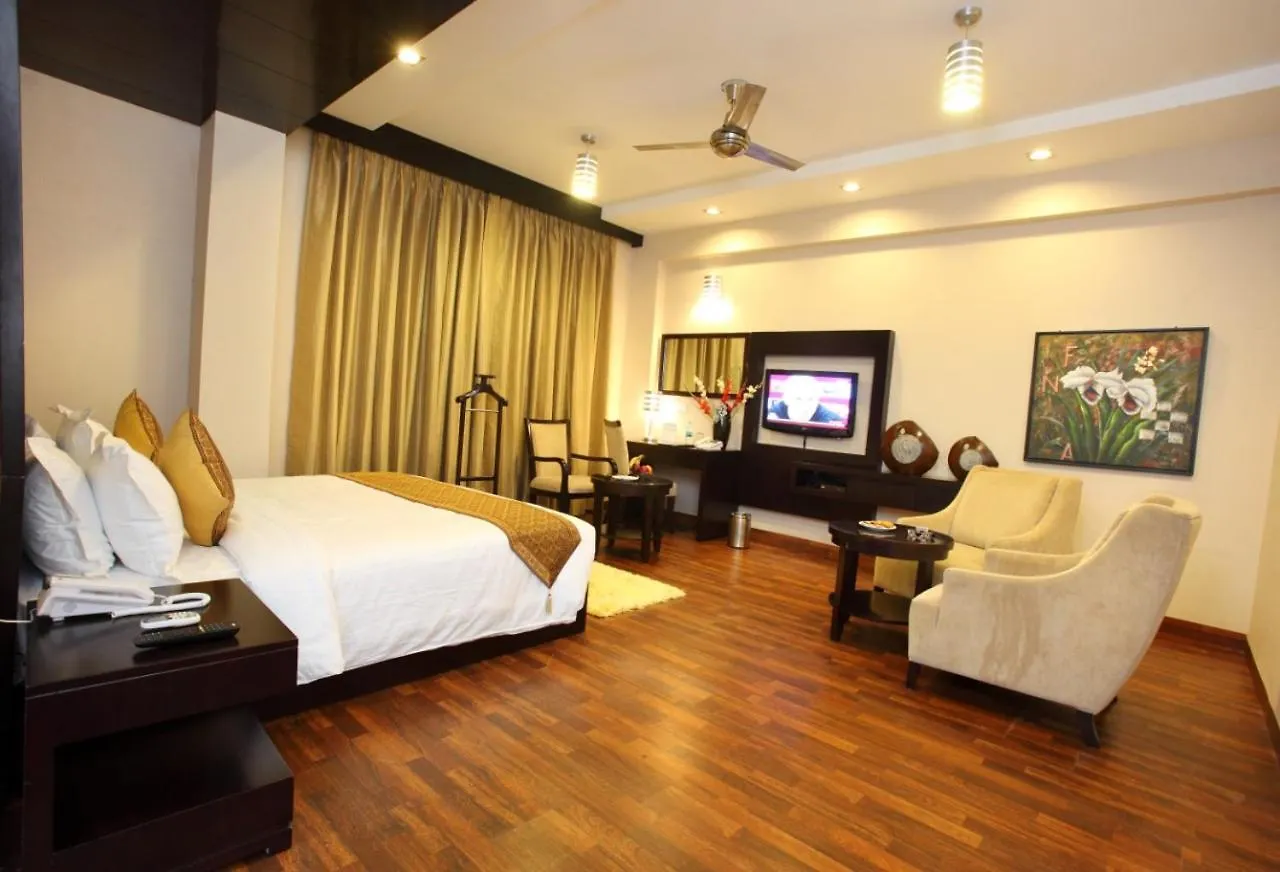 ***  Five Elements Hotels The Claire Gurgaon India