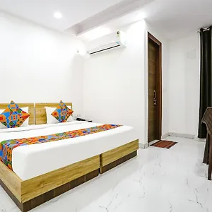 Fabhotel Silver Crown 3*, Gurgaon India